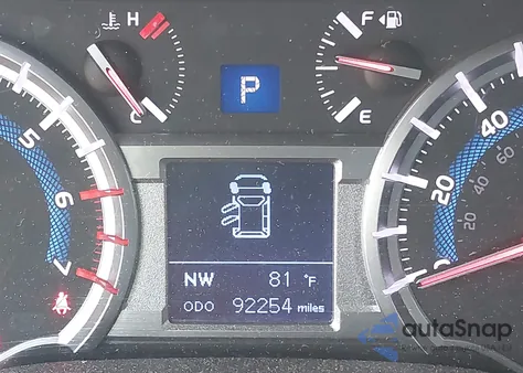 2017 Toyota 4Runner Sr5 z USA, uszkodzony, nr VIN JTEBU5JR6H5455369